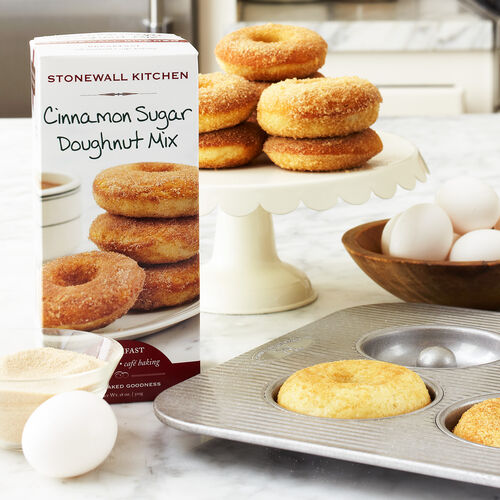 Doughnut Baking Pan & Mix Gift